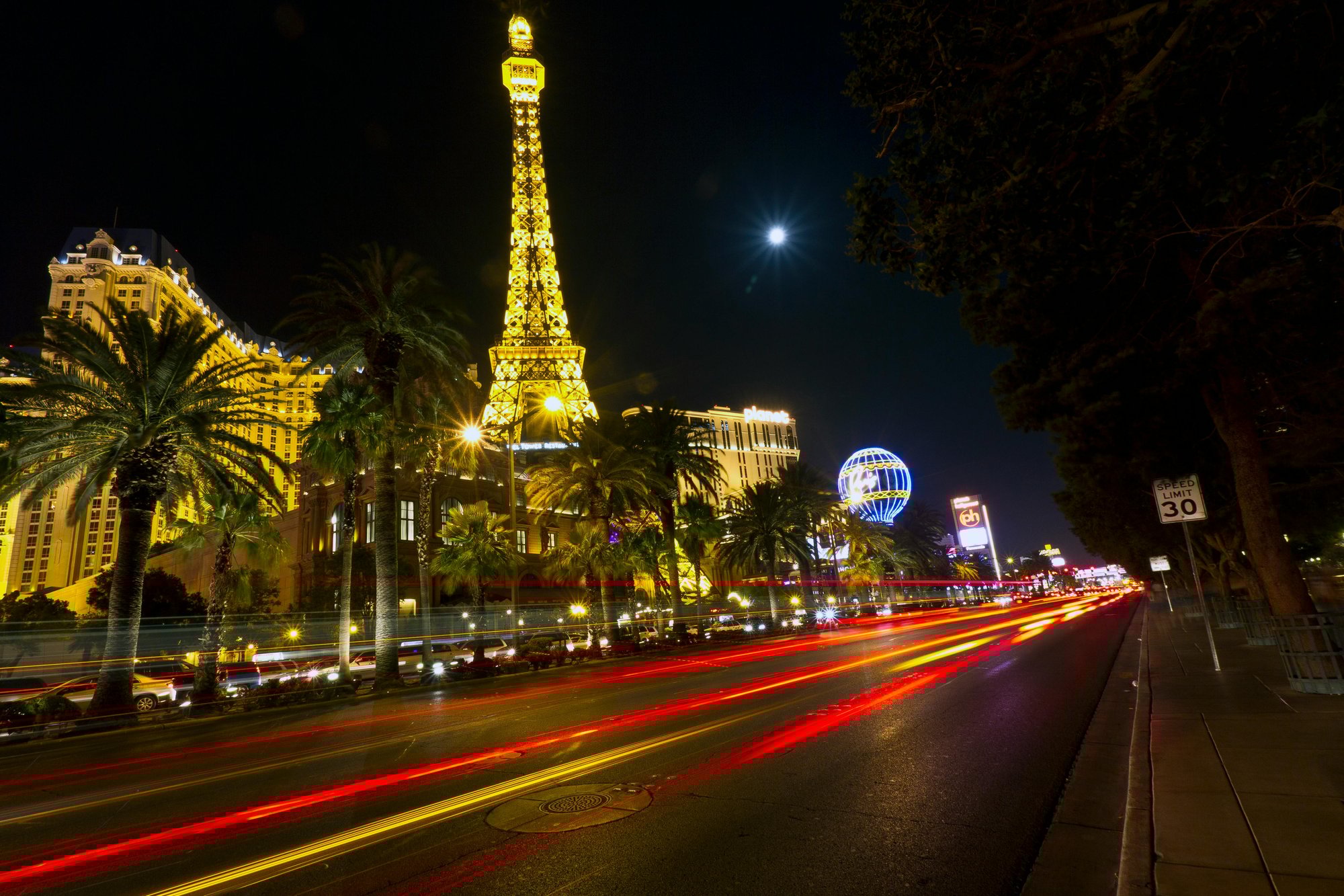 las-vegas-strip-night-lights-295696